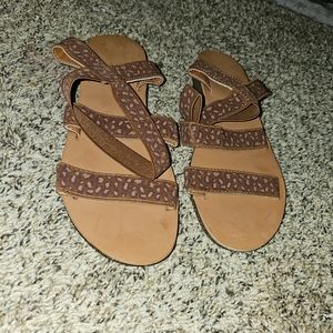 Brown cheetah print Sandle - size 10